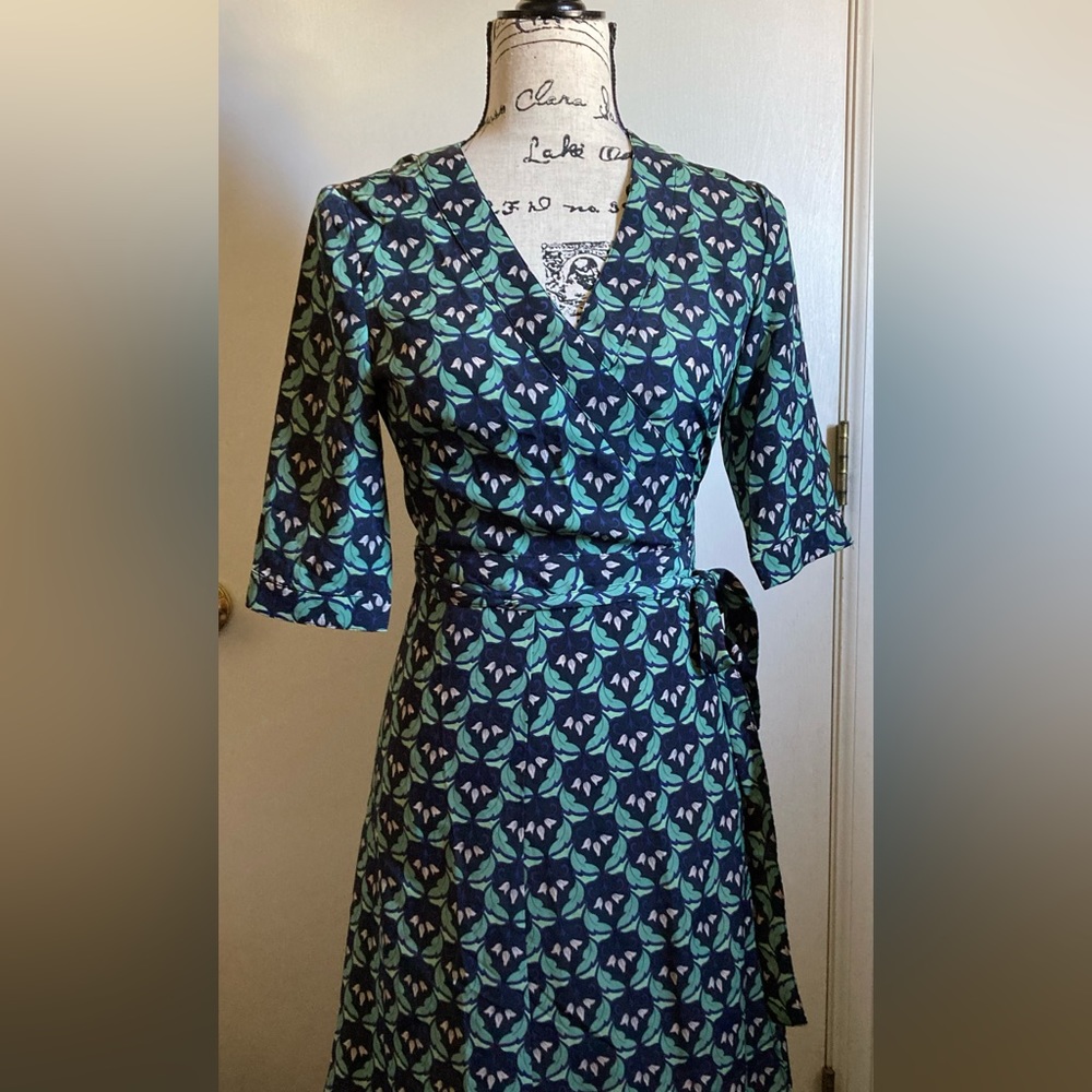 *Ethereal Green & Blue Floral Geometric Wrap Open Back Small Dress #S